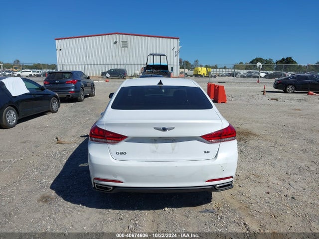 Genesis G80 3.8 2017 KMHGN4JE6HU204402 Image 16