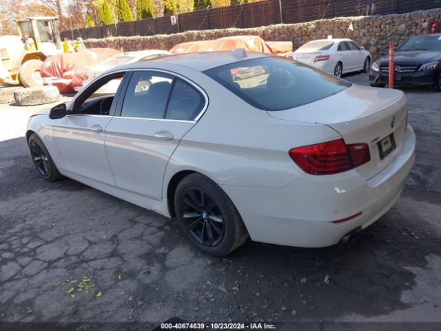 WBA5A7C5XFD622185 BMW 528i Xdrive