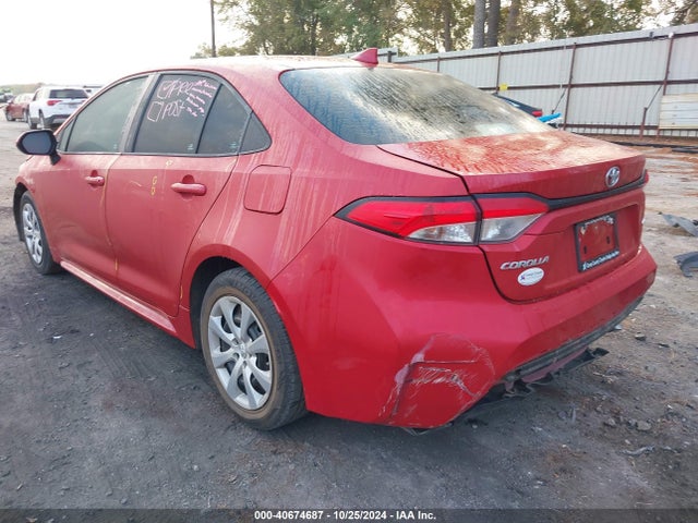 Toyota COROLLA LE 2021 5YFEPMAE2MP215944 Image 3