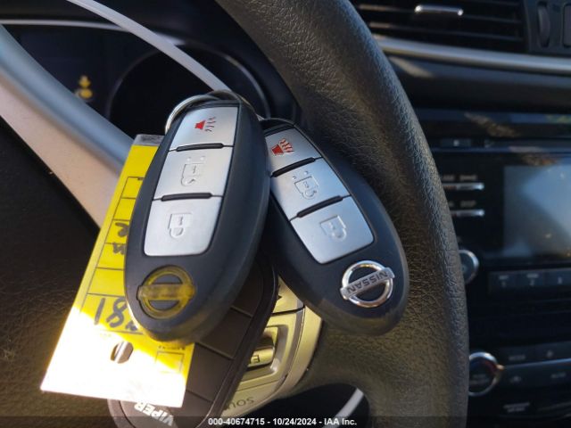 5N1AT2MV1EC872394 Nissan ROGUE SV