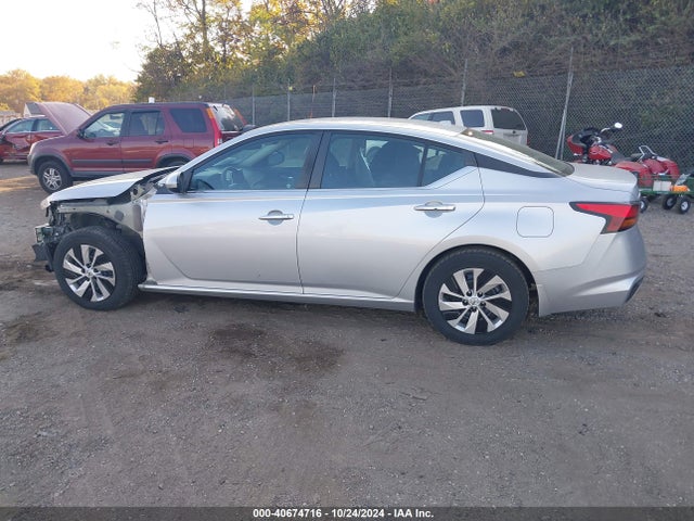 Nissan Altima 2.5 S 2019 1N4BL4BV0KC161326 Image 15