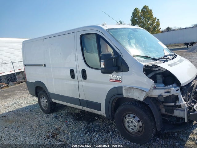 3C6TRVNG2JE111638 RAM Promaster 1500 Low Roof 118 Wb