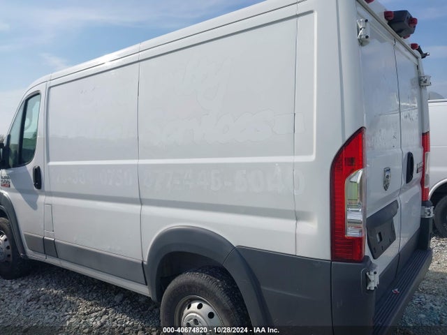 3C6TRVNG2JE111638 RAM Promaster 1500 Low Roof 118 Wb