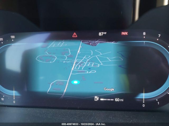 YV4L12UWXP2030137 Volvo Xc40 B5 Plus Dark Theme