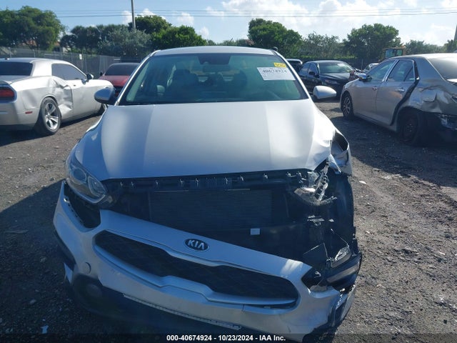 KIA Forte Lxs 2020 3KPF24AD9LE221640 Image 12