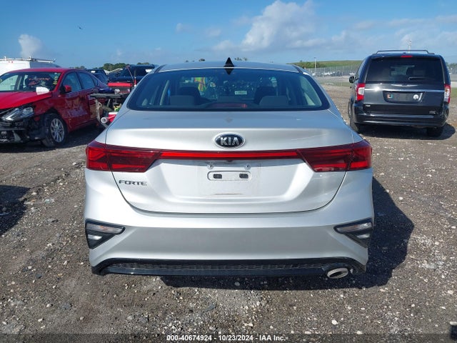 KIA Forte Lxs 2020 3KPF24AD9LE221640 Image 16