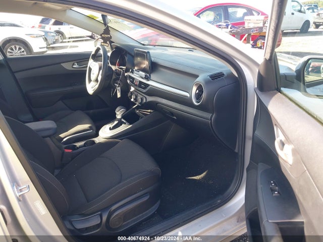 KIA Forte Lxs 2020 3KPF24AD9LE221640 Image 5
