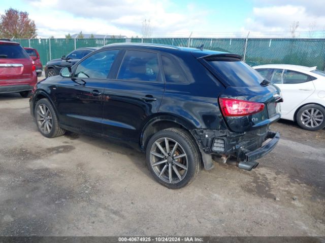 WA1ECCFS0JR021932 Audi Q3 2.0t Premium/2.0t Sport Premium