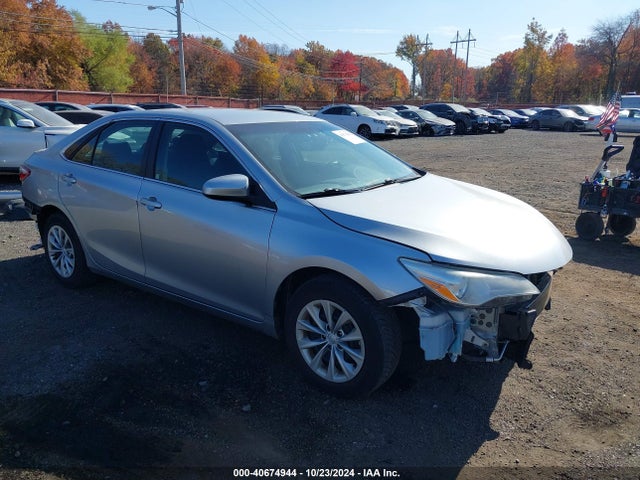 Toyota CAMRY LE 2015 4T4BF1FK5FR456603 Image 1