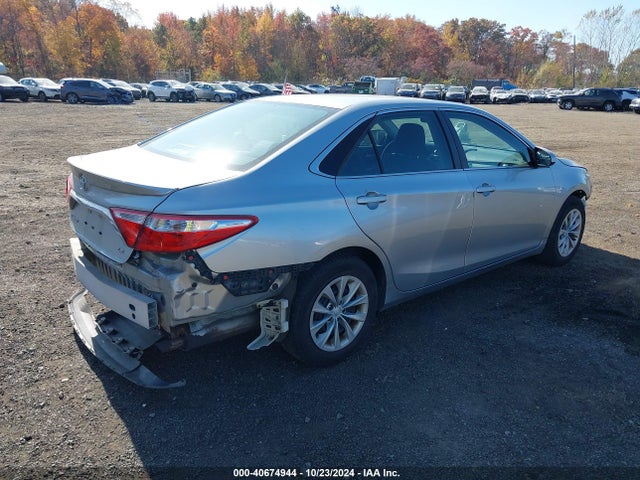 Toyota CAMRY LE 2015 4T4BF1FK5FR456603 Image 4