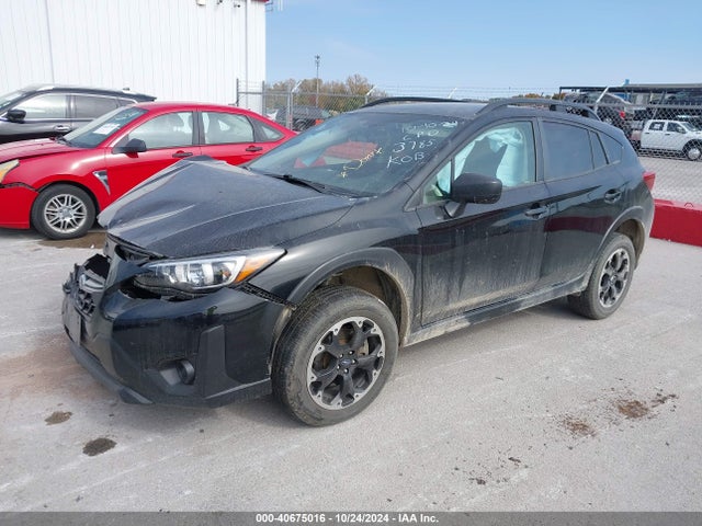 Subaru Crosstrek 2023 JF2GTABC2P8219705 Image 2