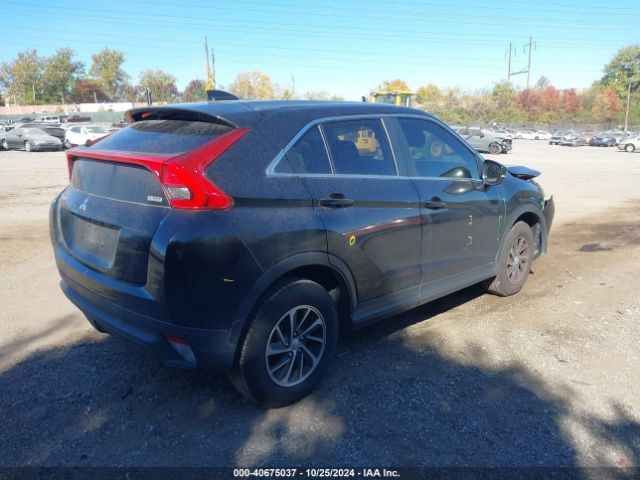 2020 MITSUBISHI ECLIPSE CROSS JA4AT3AA5LZ001143 Photo 3