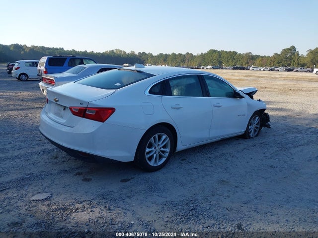 1G1ZE5ST0HF185536 Chevrolet MALIBU 1LT