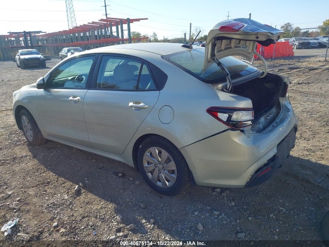 KIA RIO S 2018 3KPA24AB1JE065762 Image 3