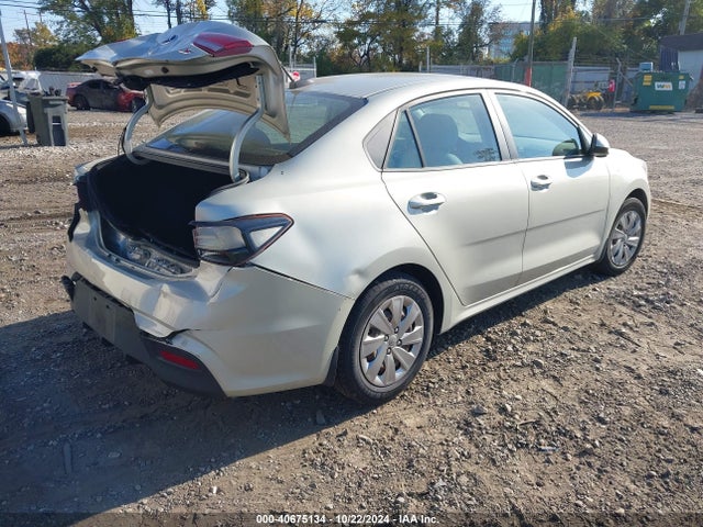 KIA RIO S 2018 3KPA24AB1JE065762 Image 4