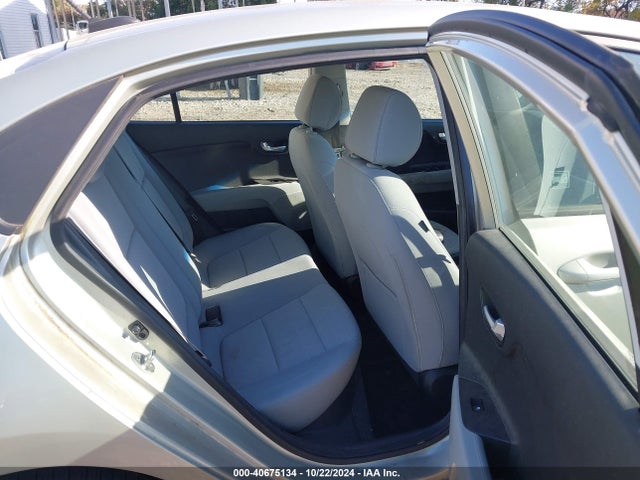 KIA RIO S 2018 3KPA24AB1JE065762 Image 8