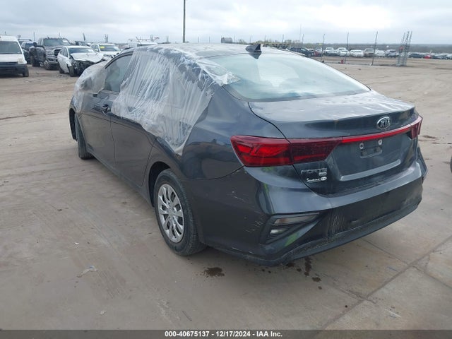 3KPF24AD5ME299480 KIA FORTE FE