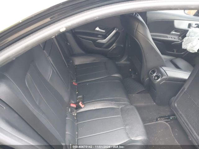 WDD3G4EB0KW029367 Mercedes-Benz A 220