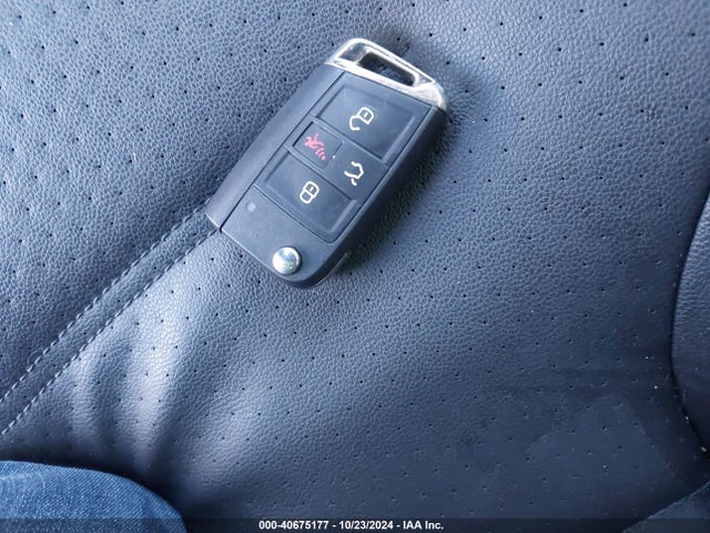 3VWCA7AU9FM506854 Volkswagen Golf Sportwagen Tdi S 4-door