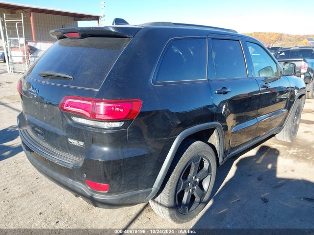 1C4RJFAG3KC668928 Jeep Grand Cherokee Upland 4x4