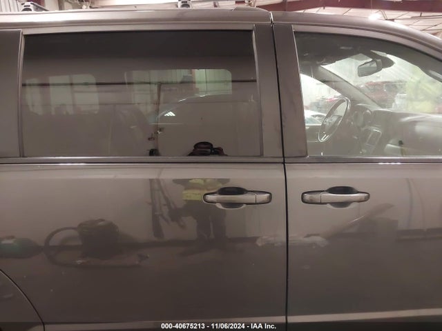 2C4RDGEGXKR622964 Dodge Grand Caravan Gt