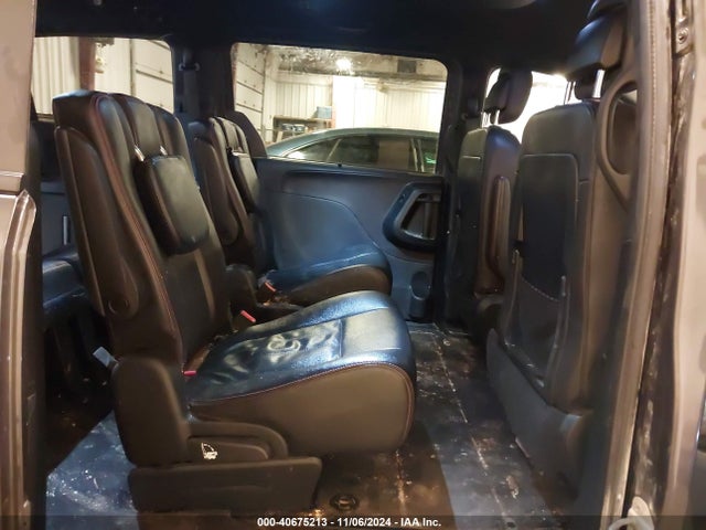 2C4RDGEGXKR622964 Dodge Grand Caravan Gt