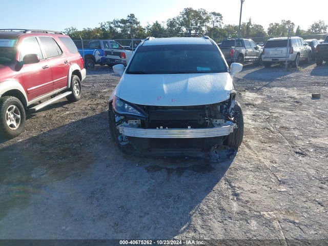 2C4RC1BG2KR561095 Chrysler Pacifica Touring L