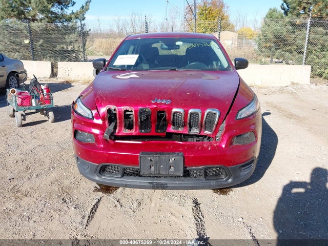 1C4PJMAB3FW588470 Jeep Cherokee Sport