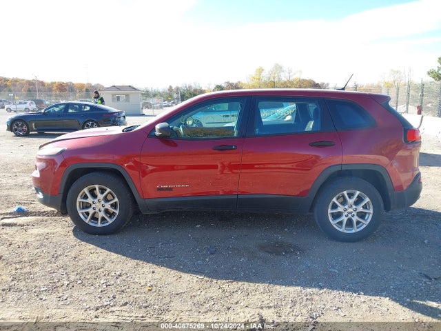 1C4PJMAB3FW588470 Jeep Cherokee Sport