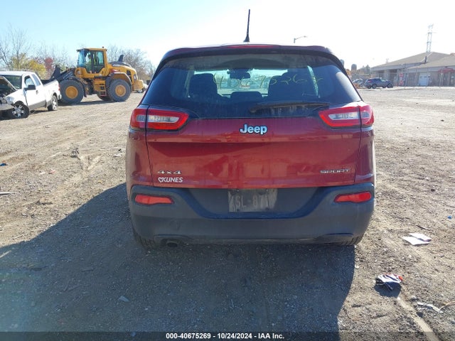 1C4PJMAB3FW588470 Jeep Cherokee Sport