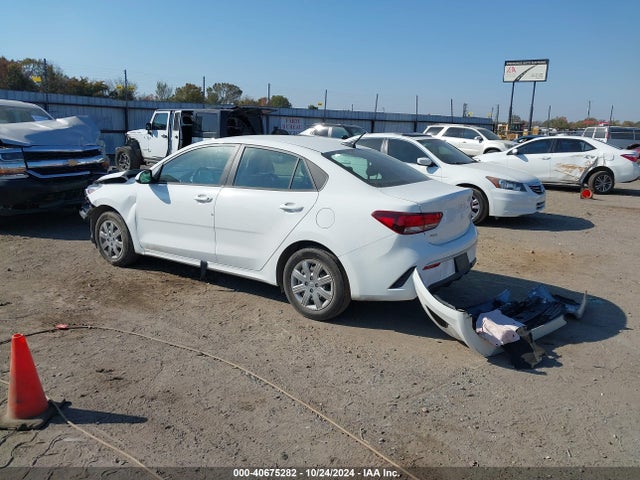 KIA RIO S 2022 3KPA24AD3NE505536 Image 3