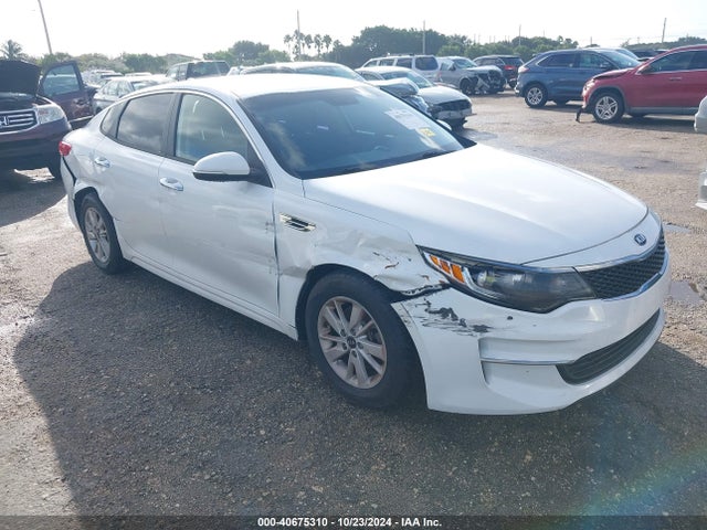 2018 5XXGT4L38JG180069 main image