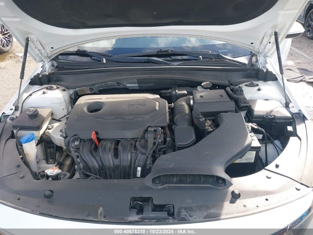 KIA Optima Lx 2018 5XXGT4L38JG180069 Image 10