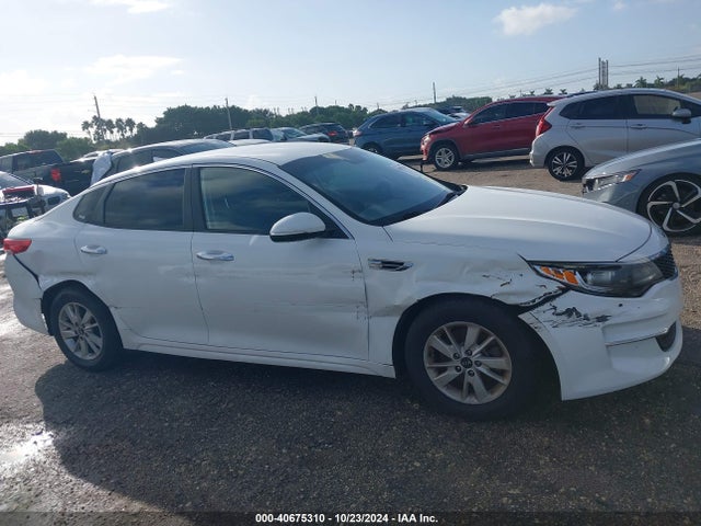 KIA Optima Lx 2018 5XXGT4L38JG180069 Image 13