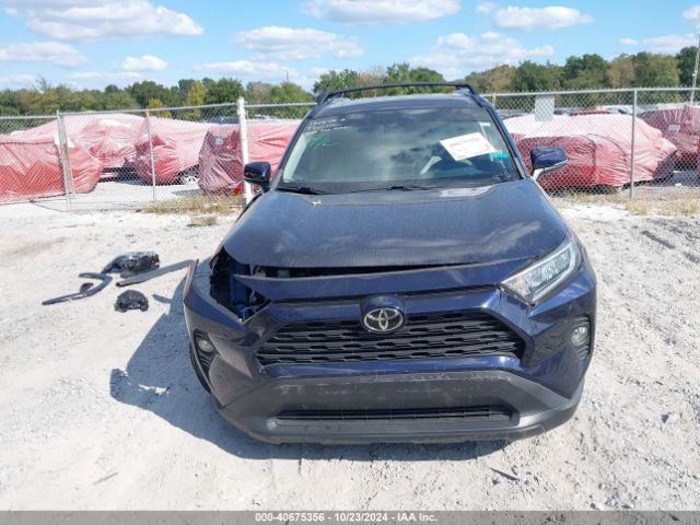 2T3C1RFV1MW184416 Toyota Rav4 Xle Premium