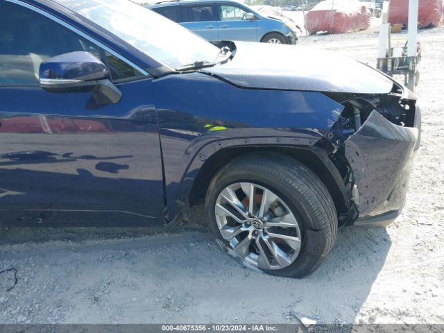 2T3C1RFV1MW184416 Toyota Rav4 Xle Premium