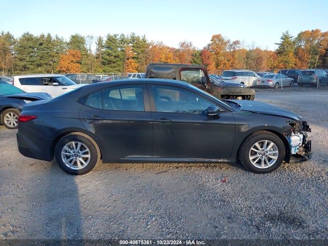 Toyota CAMRY LE 2025 4T1DAACK7SU521595 Image 13
