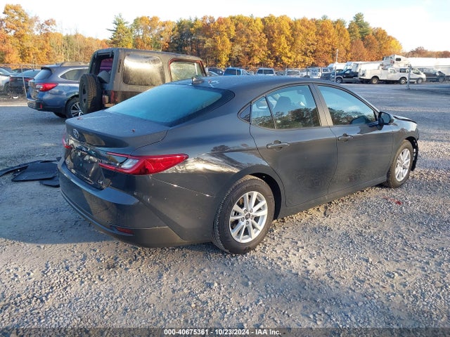 Toyota CAMRY LE 2025 4T1DAACK7SU521595 Image 4
