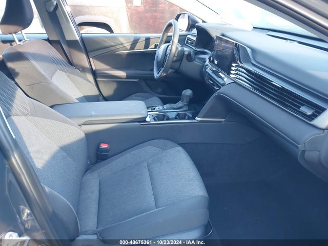 Toyota CAMRY LE 2025 4T1DAACK7SU521595 Image 5