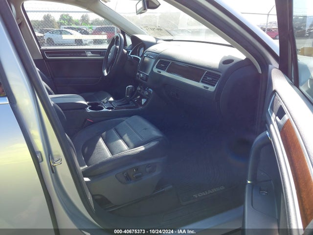 WVGEP9BP9GD002893 Volkswagen Touareg Tdi Lux