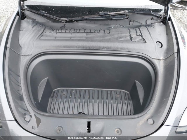 2021 TESLA MODEL Y 5YJYGDEE9MF098608 Photo 9