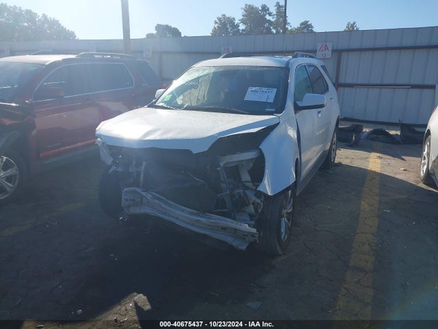 Chevrolet EQUINOX LT 2017 2GNALCEK8H1582850 Image 2