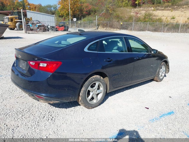 Chevrolet MALIBU LS 2016 1G1ZB5ST0GF210989 Image 4