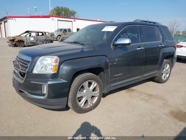 GMC Terrain Slt 2017 2GKFLUE30H6260630 Image 2