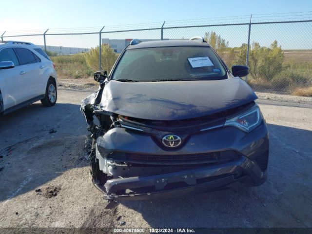 JTMZFREV6HJ722285 Toyota RAV4 LE