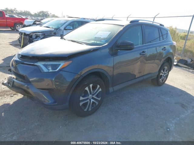 JTMZFREV6HJ722285 Toyota RAV4 LE