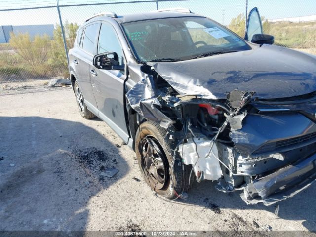 JTMZFREV6HJ722285 Toyota RAV4 LE