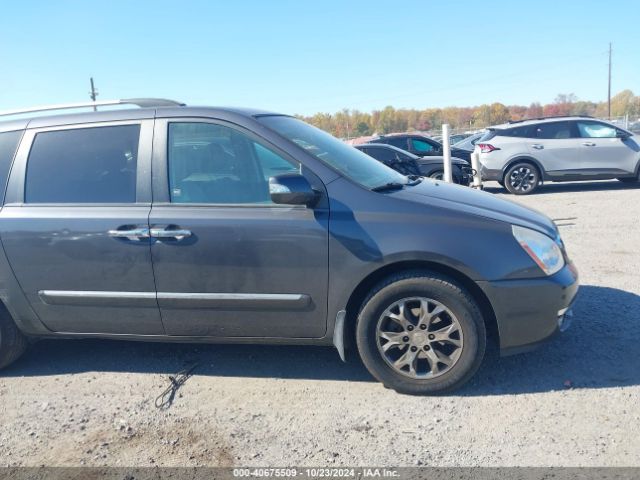 KNDMH4C77E6565912 KIA SEDONA EX