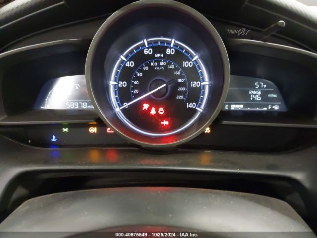 3MYDLBYVXKY518390 Toyota YARIS LE