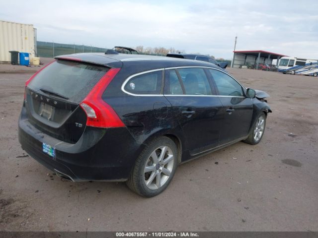 YV140MEK9G1298095 Volvo V60 T5 Drive-e Premier